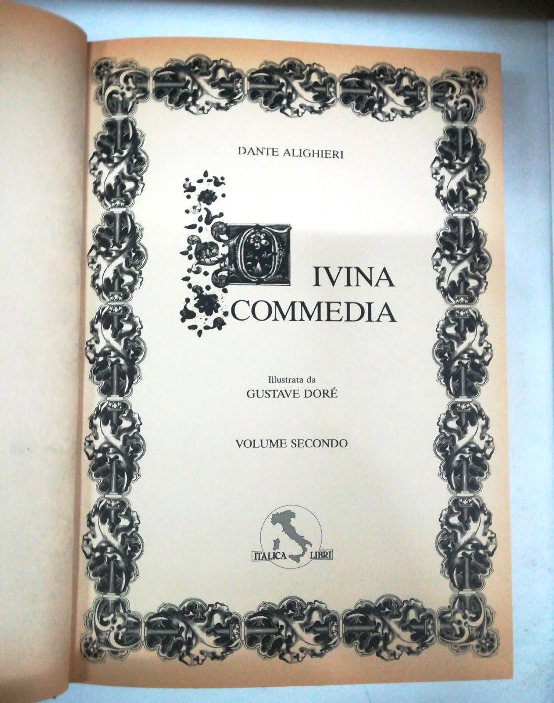 La Divina Commedia - Centro Commerciale Gamma